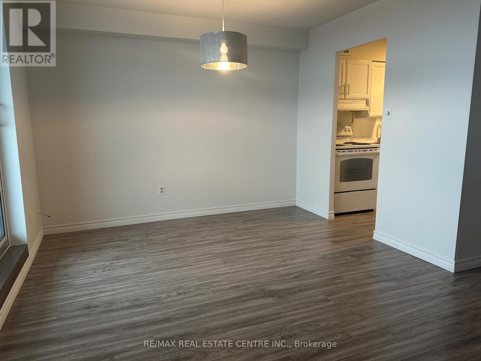 1004 - 2130 Weston Road, Toronto (Weston), Ontario  M9N 3R9 - Photo 9 - W12891010