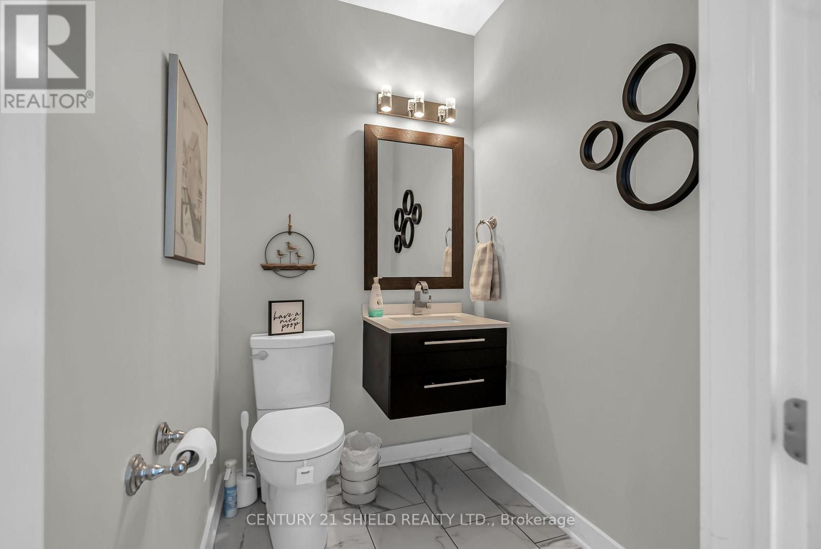 312 - 703 Cotton Mill Street, Cornwall, Ontario  K6H 0E7 - Photo 3 - X12891020