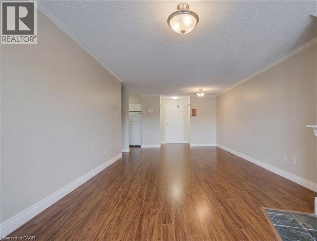 15 Hofstetter Avenue Unit# 318, Kitchener, Ontario  N2A 3Z7 - Photo 13 - 40812816