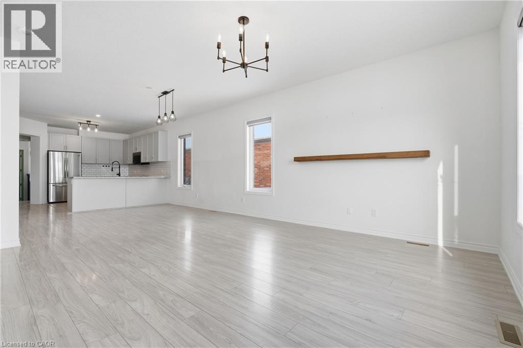 43 Harvest Avenue, Tillsonburg, Ontario  N4G 0H9 - Photo 7 - 40812464