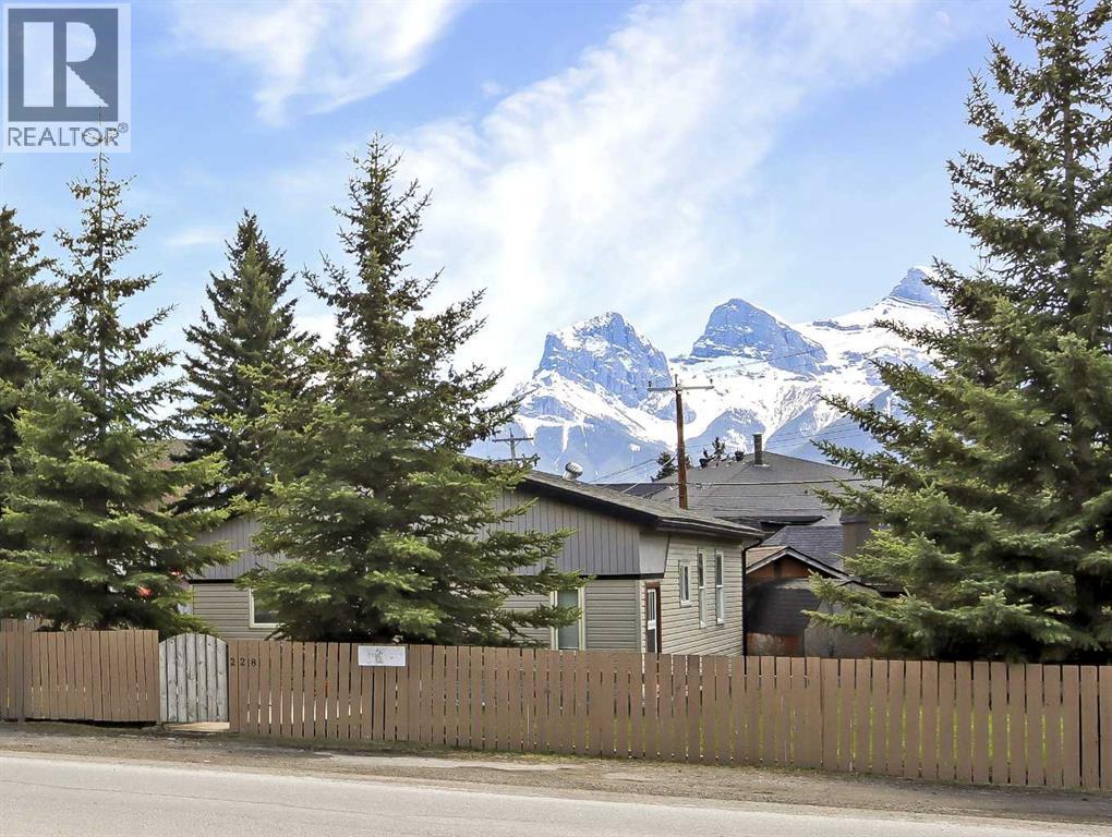 228 17th Street, Canmore, Alberta  T1W 1Y8 - Photo 6 - A2257143