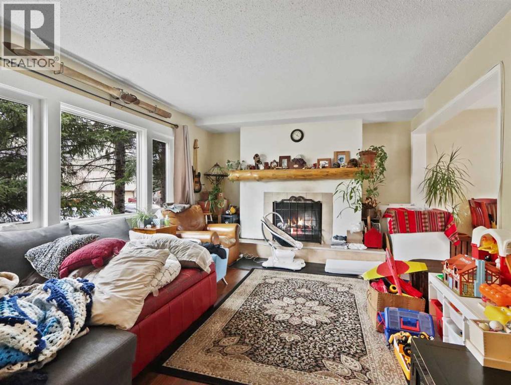 228 17th Street, Canmore, Alberta  T1W 1Y8 - Photo 11 - A2257143