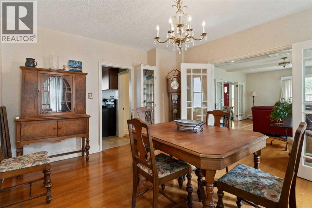 4714 48 Street, Camrose, Alberta  T4V 1L3 - Photo 8 - A2273781