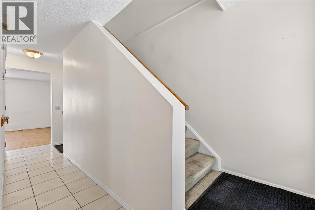 115 Abingdon Court Ne, Calgary, Alberta  T2A 6S4 - Photo 10 - A2286821