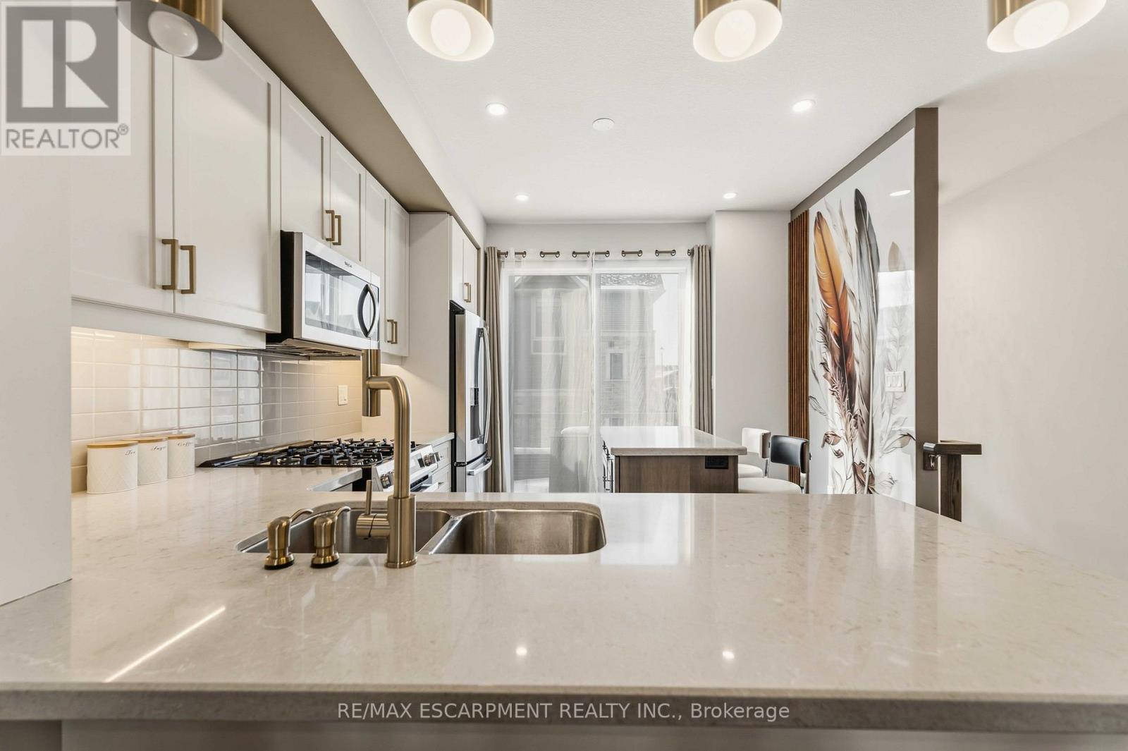 106 - 1890 Rymal Road E, Hamilton, Ontario  L0R 1P0 - Photo 27 - X12890814