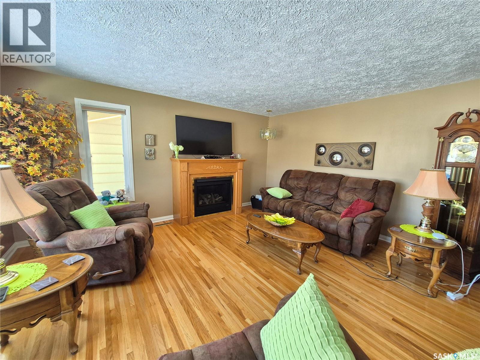 613 Beckwell Avenue, Radville, Saskatchewan  S0C 2G0 - Photo 14 - SK030616