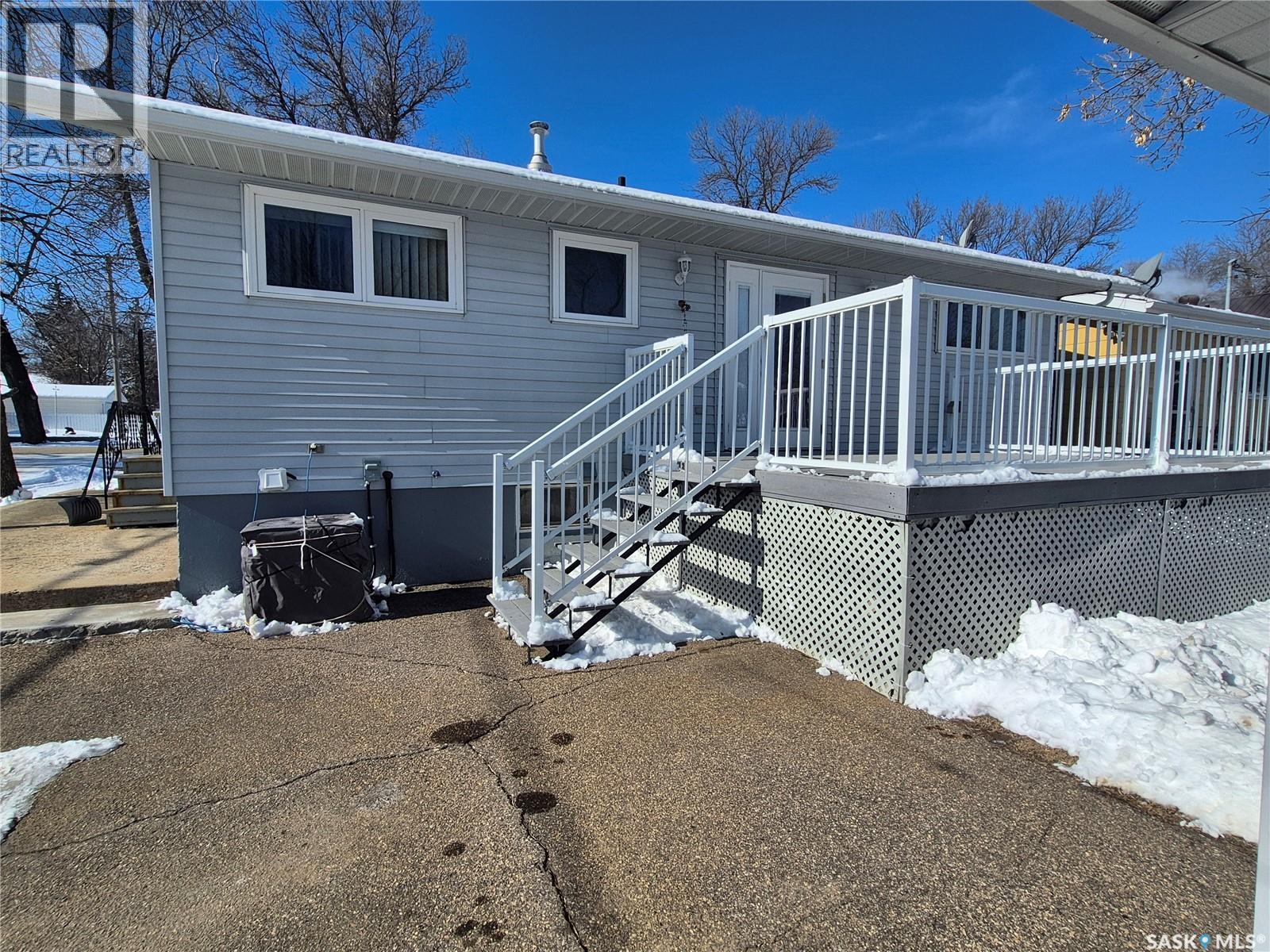 613 Beckwell Avenue, Radville, Saskatchewan  S0C 2G0 - Photo 35 - SK030616