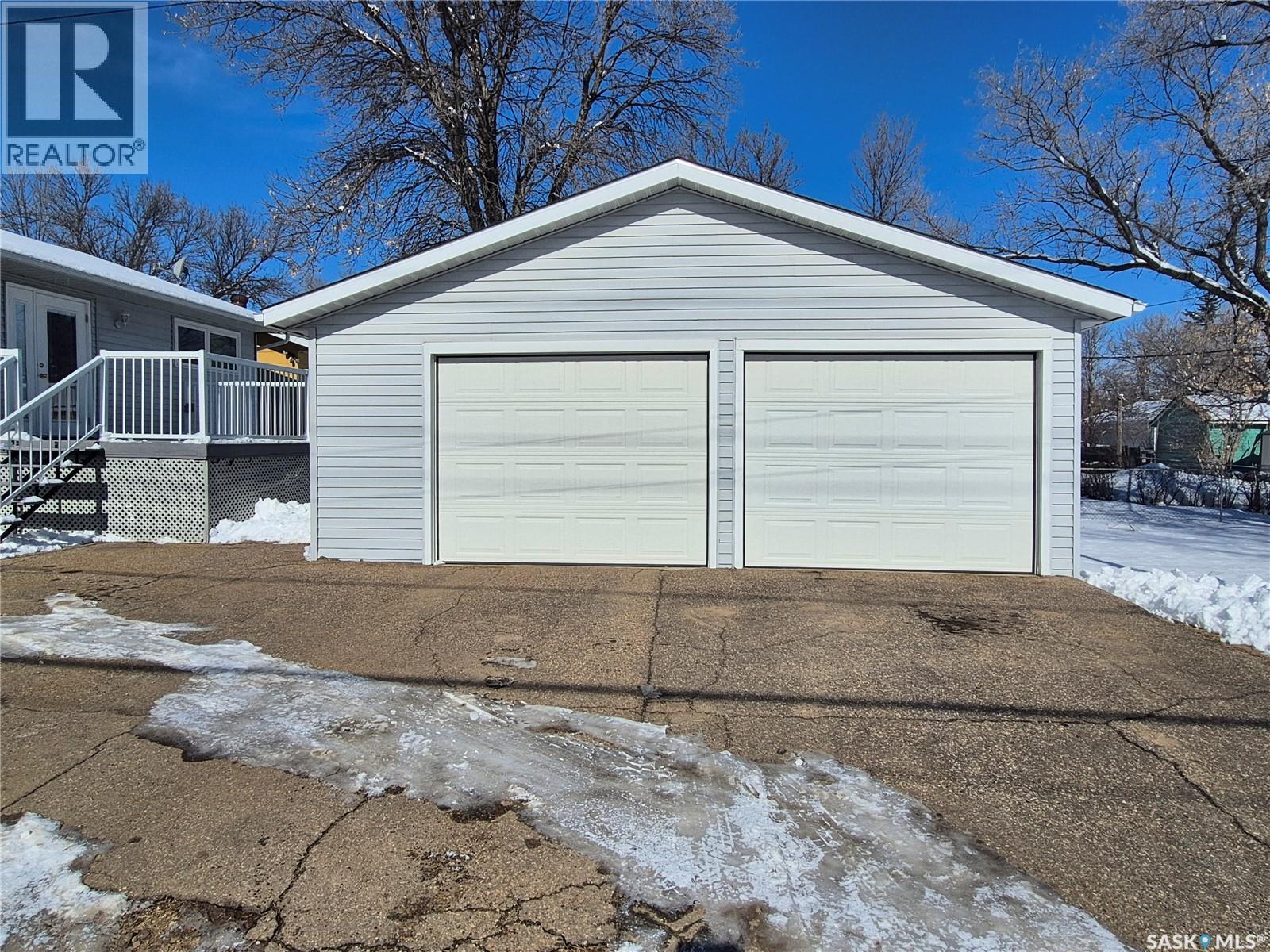 613 Beckwell Avenue, Radville, Saskatchewan  S0C 2G0 - Photo 38 - SK030616