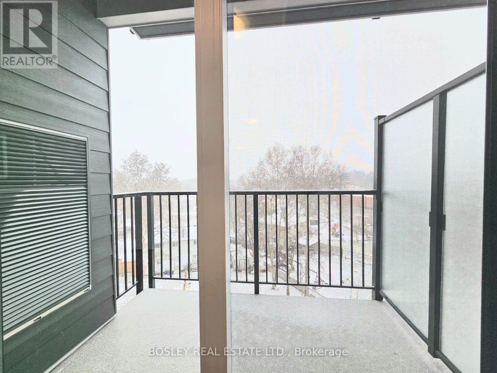 312 Erb Street, Waterloo, Ontario  N2L 1W3 - Photo 11 - X12890836