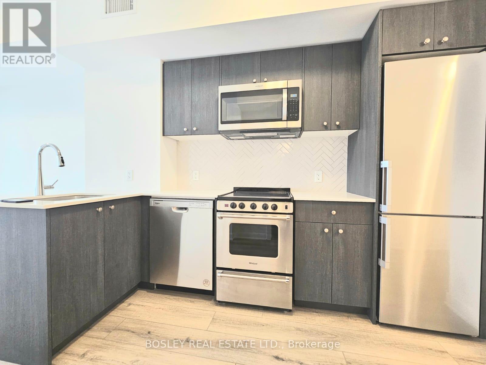 312 Erb Street, Waterloo, Ontario  N2L 1W3 - Photo 8 - X12890836