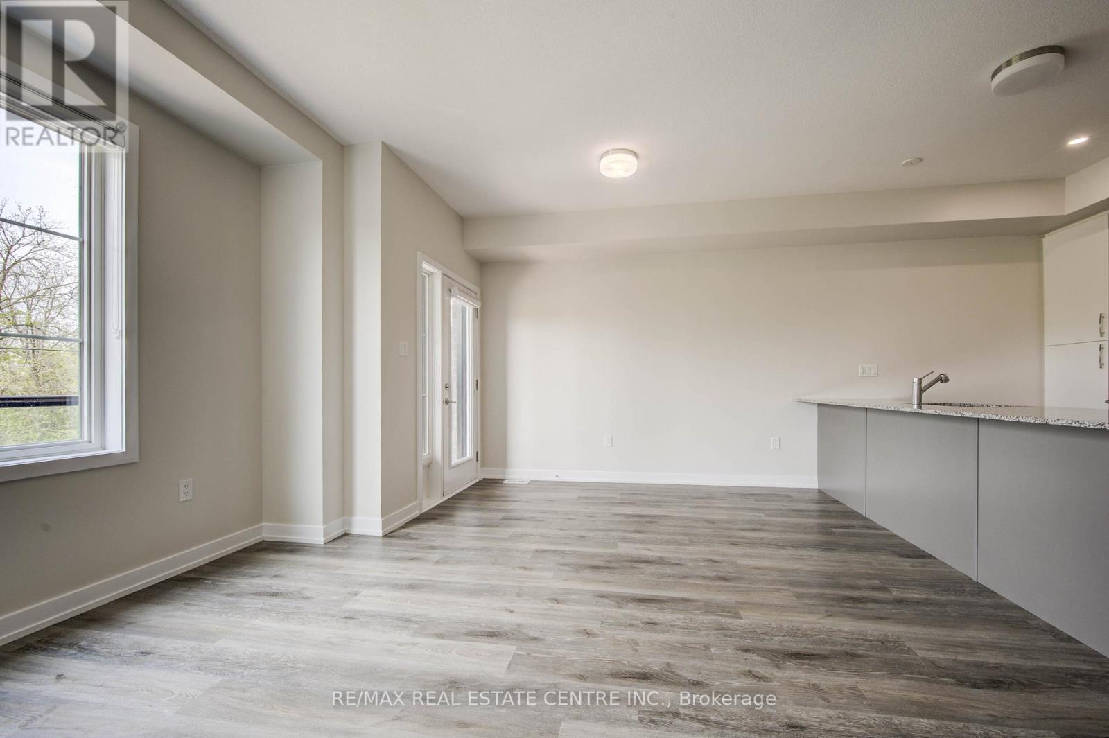 12 - 350 River Road, Cambridge, Ontario  N3C 0H4 - Photo 10 - X12890946