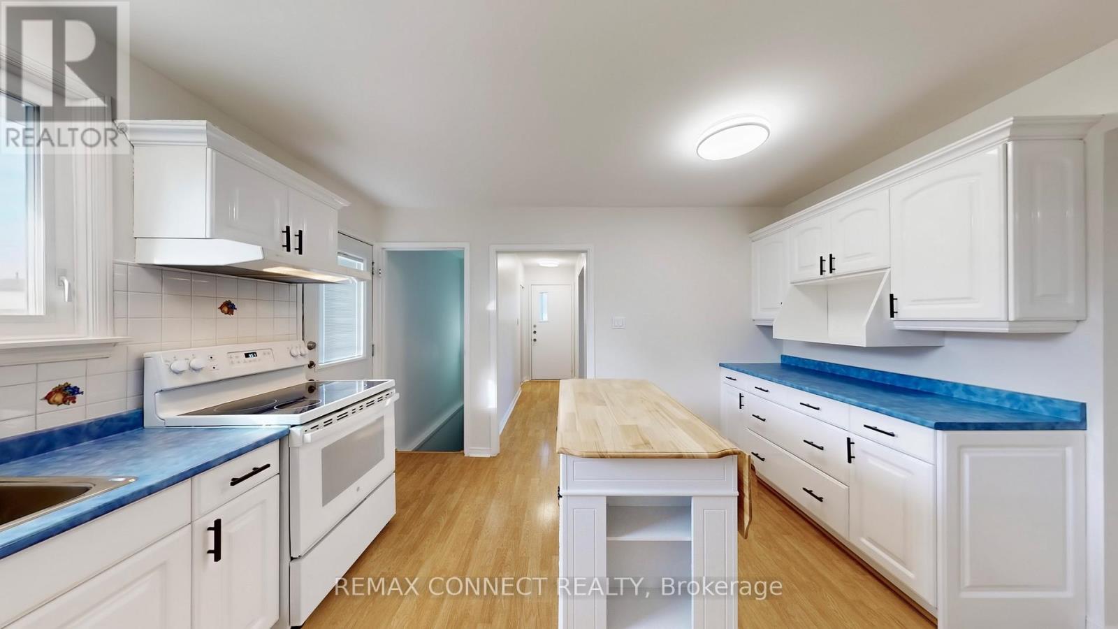 3 Rosewell Street, Hamilton (Randall), Ontario  L8W 1V5 - Photo 12 - X12890966