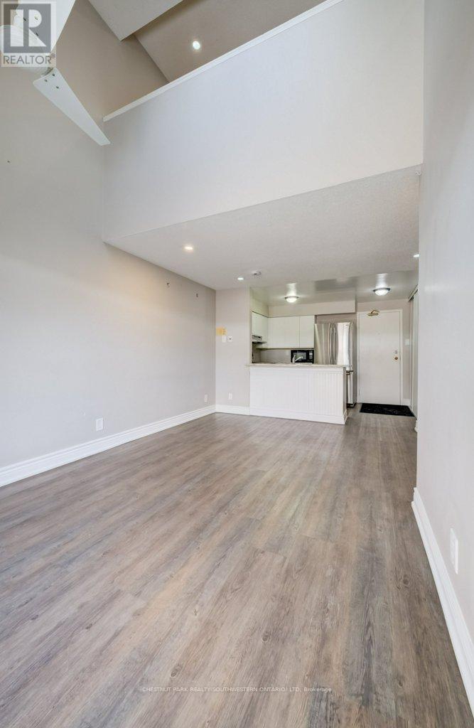 35 - 41 Valleyview Road, Kitchener, Ontario  N2E 3H9 - Photo 11 - X12890986