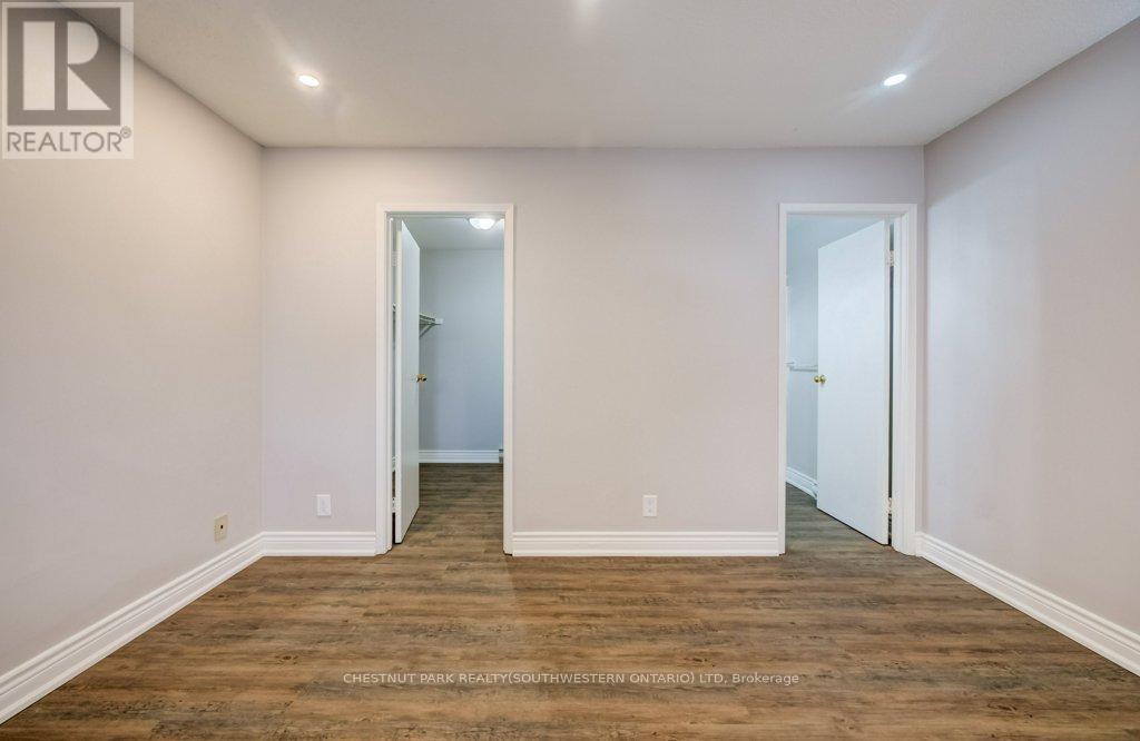 35 - 41 Valleyview Road, Kitchener, Ontario  N2E 3H9 - Photo 15 - X12890986