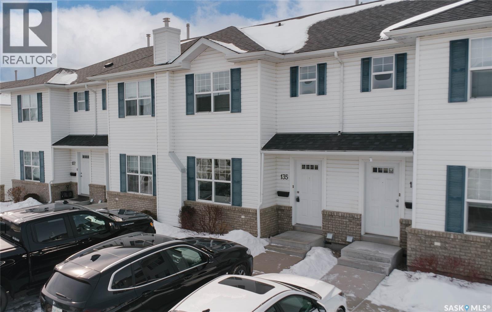 135 203 Herold Terrace, Saskatoon, Saskatchewan  S7V 1H7 - Photo 2 - SK030526