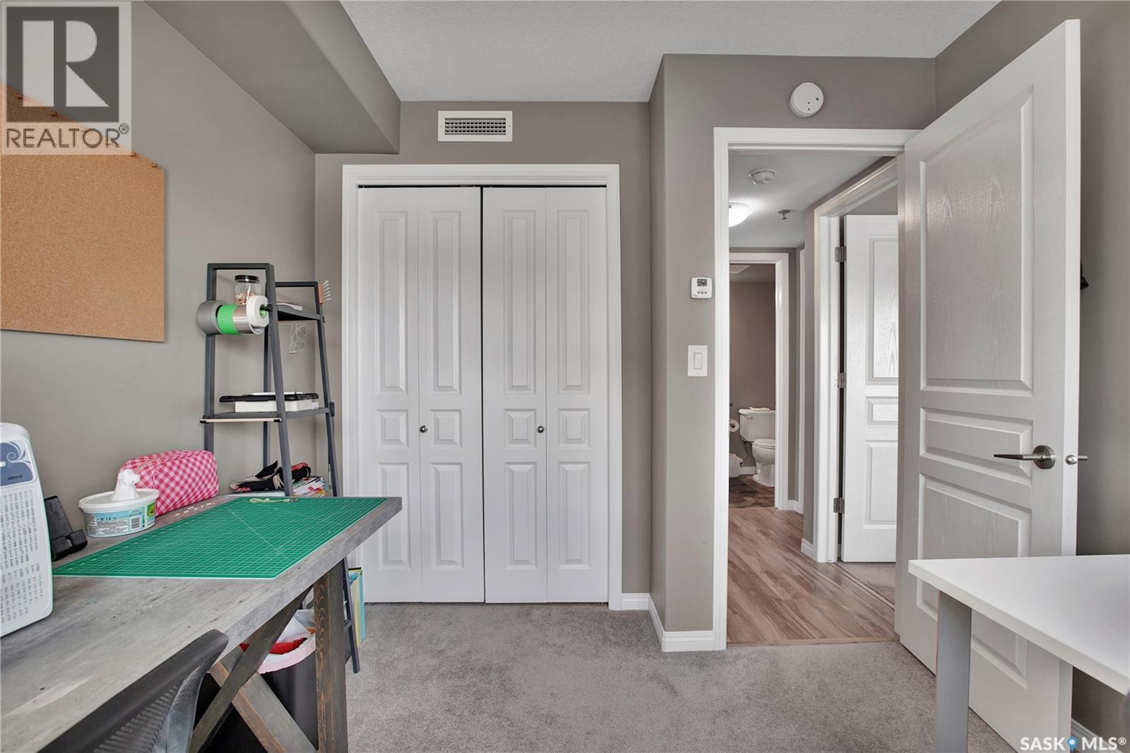 208 923 Kristjanson Road, Saskatoon, Saskatchewan  S7S 0B1 - Photo 13 - SK030515