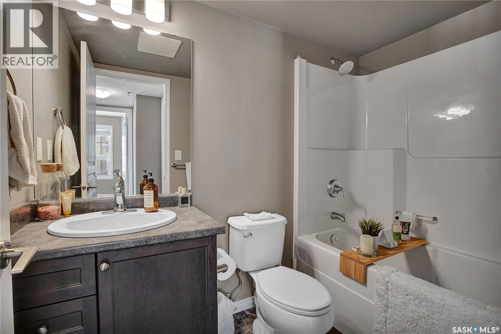 208 923 Kristjanson Road, Saskatoon, Saskatchewan  S7S 0B1 - Photo 14 - SK030515