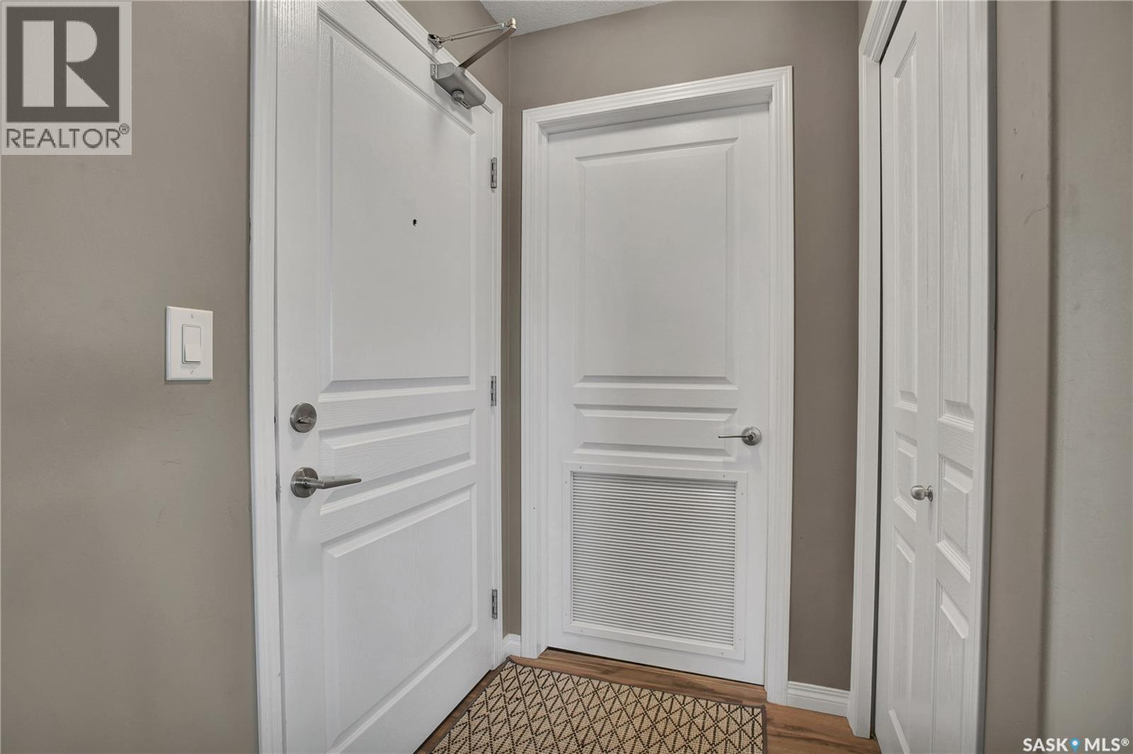 208 923 Kristjanson Road, Saskatoon, Saskatchewan  S7S 0B1 - Photo 15 - SK030515