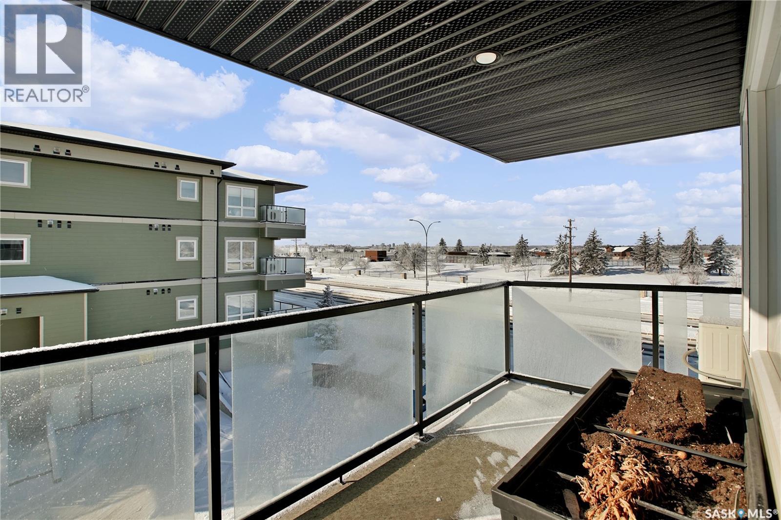 208 923 Kristjanson Road, Saskatoon, Saskatchewan  S7S 0B1 - Photo 17 - SK030515