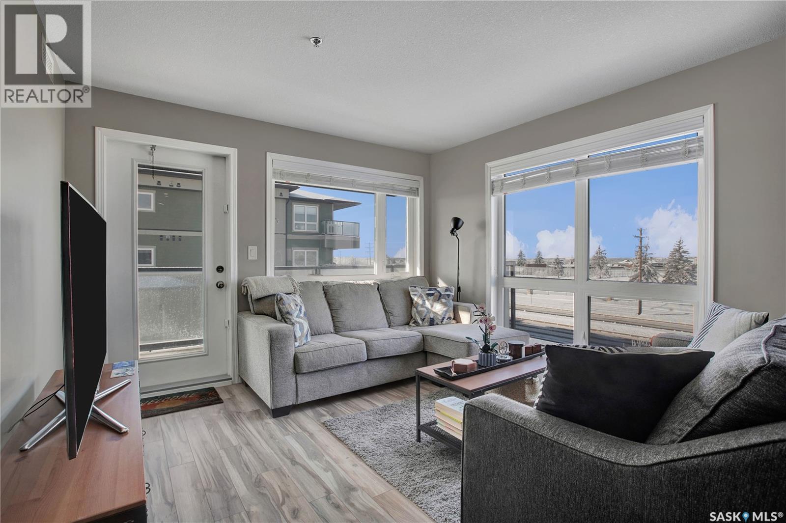 208 923 Kristjanson Road, Saskatoon, Saskatchewan  S7S 0B1 - Photo 7 - SK030515