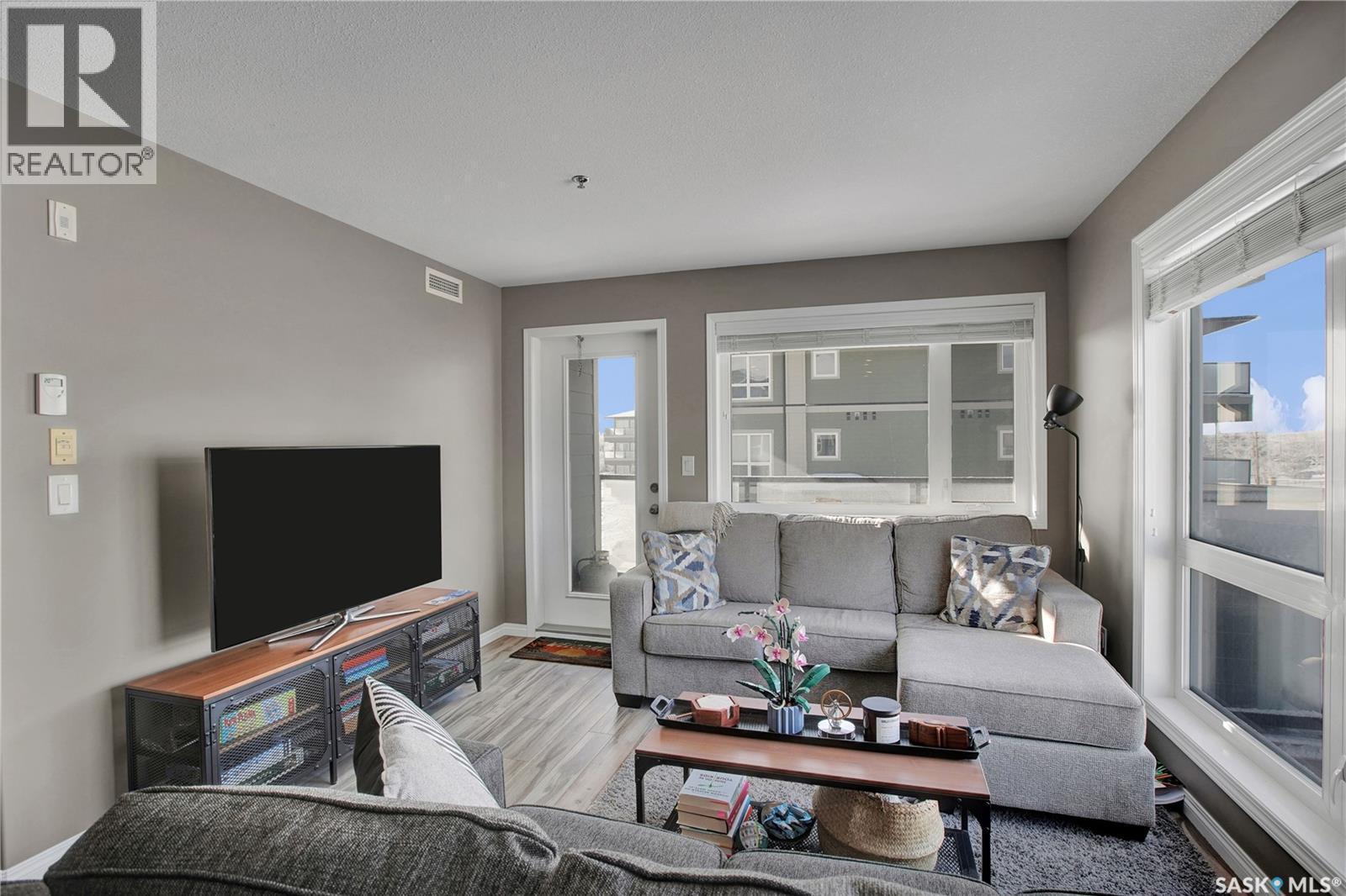 208 923 Kristjanson Road, Saskatoon, Saskatchewan  S7S 0B1 - Photo 8 - SK030515