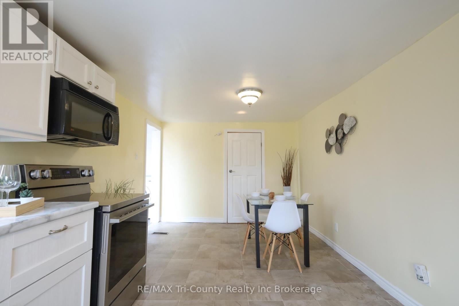 787 Norfolk County 28 Road, Norfolk, Ontario  N0E 1G0 - Photo 6 - X12888736