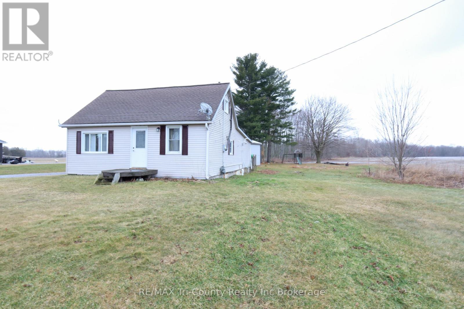 787 Norfolk County 28 Road, Norfolk, Ontario  N0E 1G0 - Photo 32 - X12888736