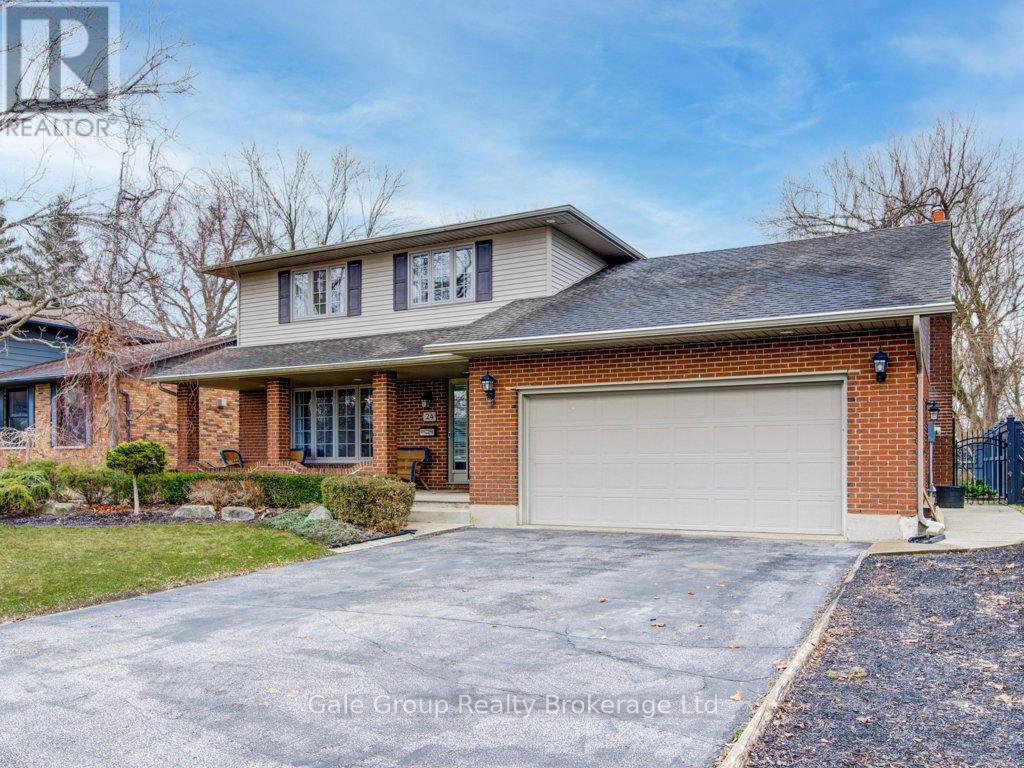 24 Van Norman Drive, Tillsonburg, Ontario  N4G 4S2 - Photo 2 - X12890878