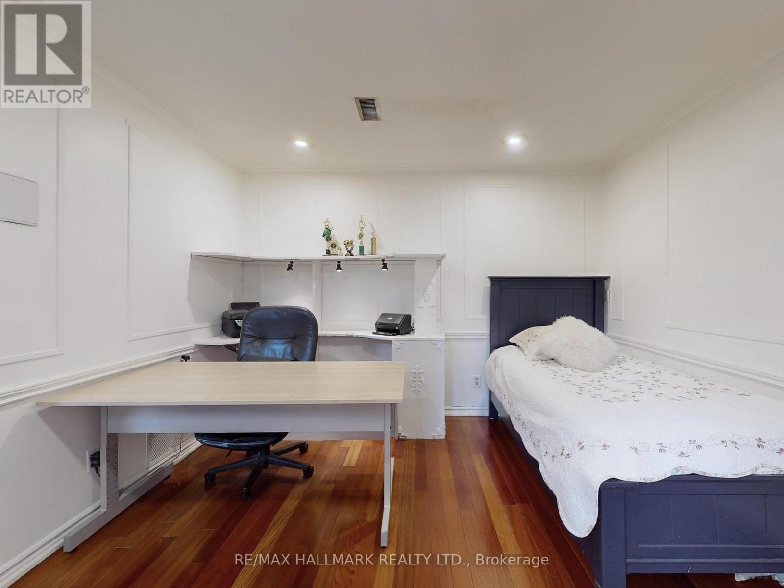 95 Pemberton Road, Richmond Hill, Ontario  L4C 3T6 - Photo 19 - N12890154