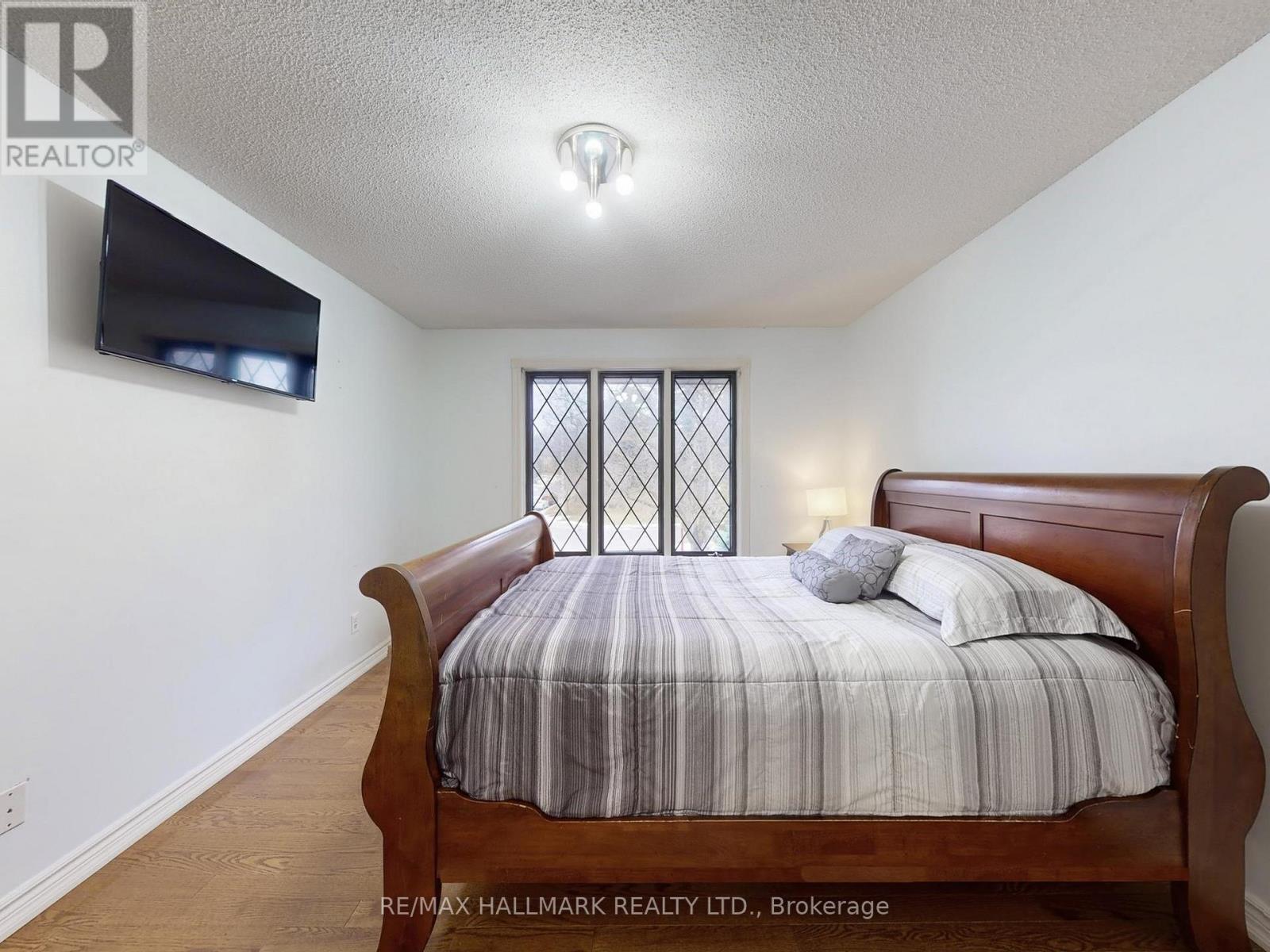 95 Pemberton Road, Richmond Hill, Ontario  L4C 3T6 - Photo 34 - N12890154