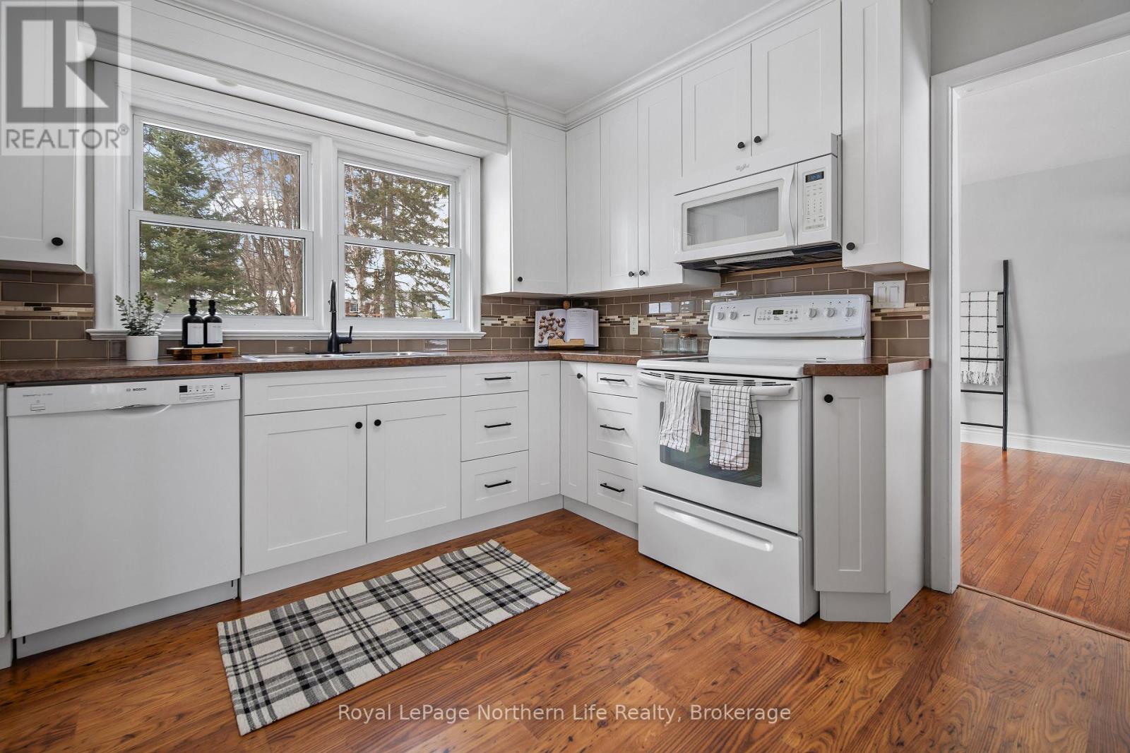 265 Lakeside Drive, North Bay, Ontario  P1A 3E2 - Photo 14 - X12890802