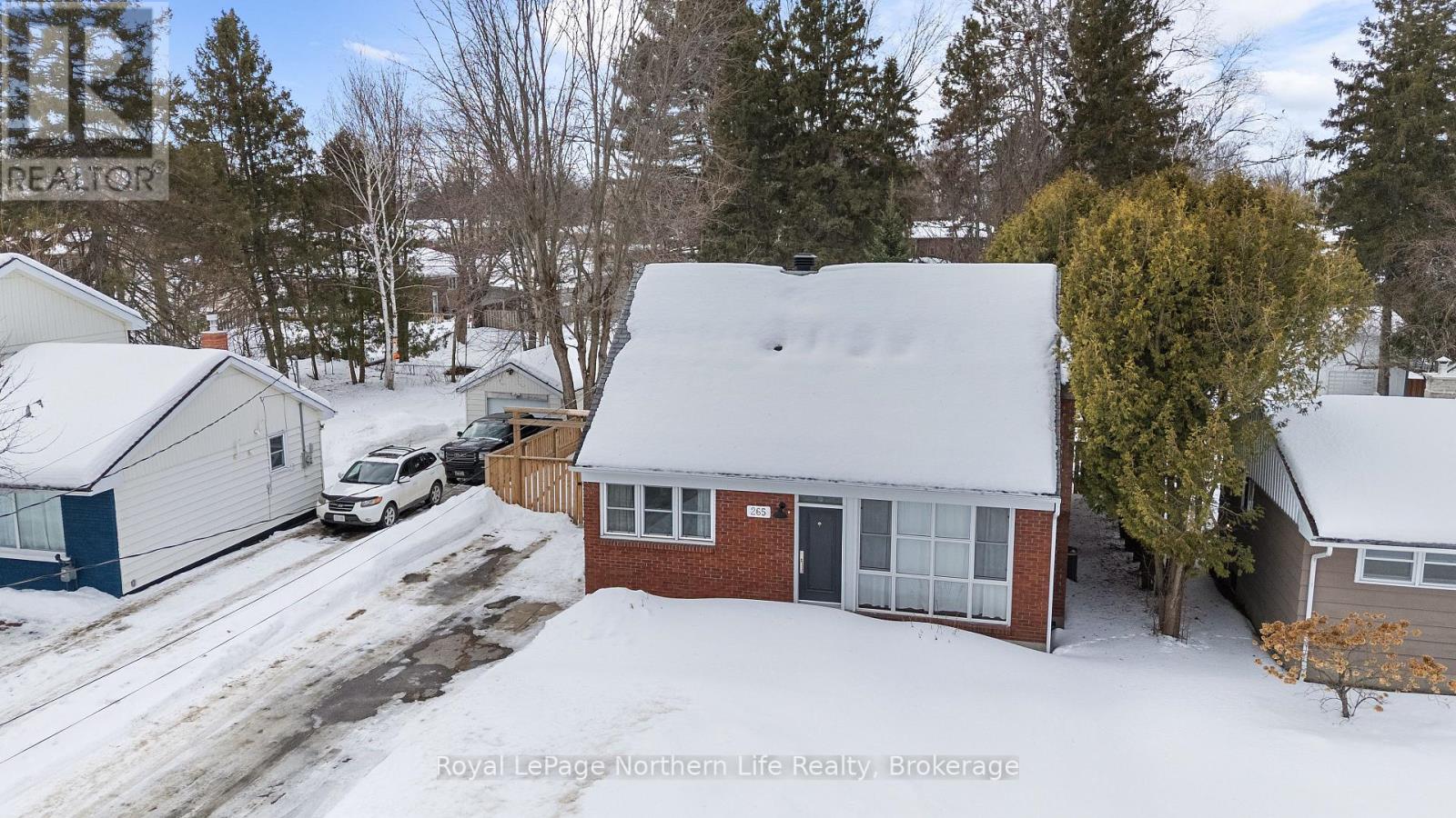 265 Lakeside Drive, North Bay, Ontario  P1A 3E2 - Photo 2 - X12890802