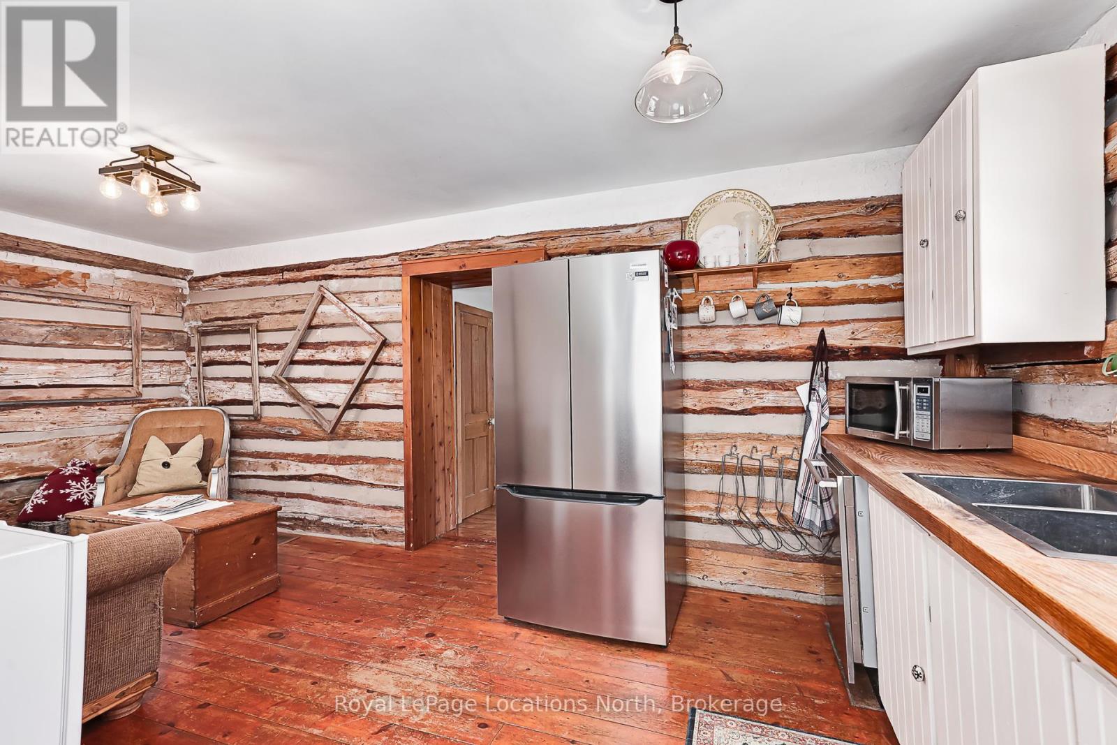 131 Amik Court, Grey Highlands, Ontario  N0C 1G0 - Photo 17 - X12890988