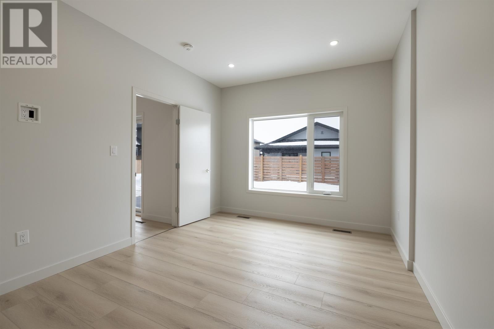 828-838 Weiler Blvd, Thunder Bay, Ontario  P7C 0A7 - Photo 6 - TB2600131