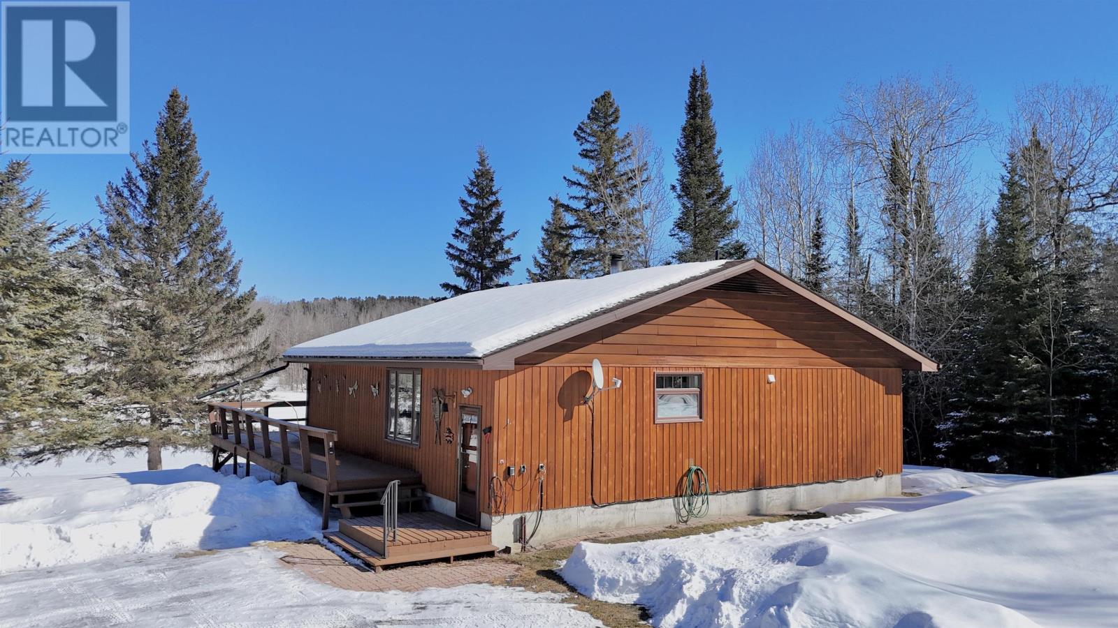 2353 Reddit Rd, Kenora, Ontario  P9N 0E6 - Photo 2 - TB2600284