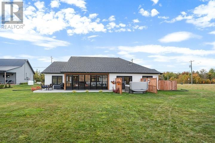 442 Mackenzie Drive, Summerside, Prince Edward Island  C1N 4J8 - Photo 43 - 202604749