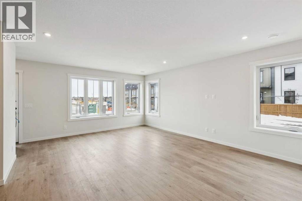 215, 40 Livingston Parade Ne, Calgary, Alberta  T4B 3P6 - Photo 10 - A2275982