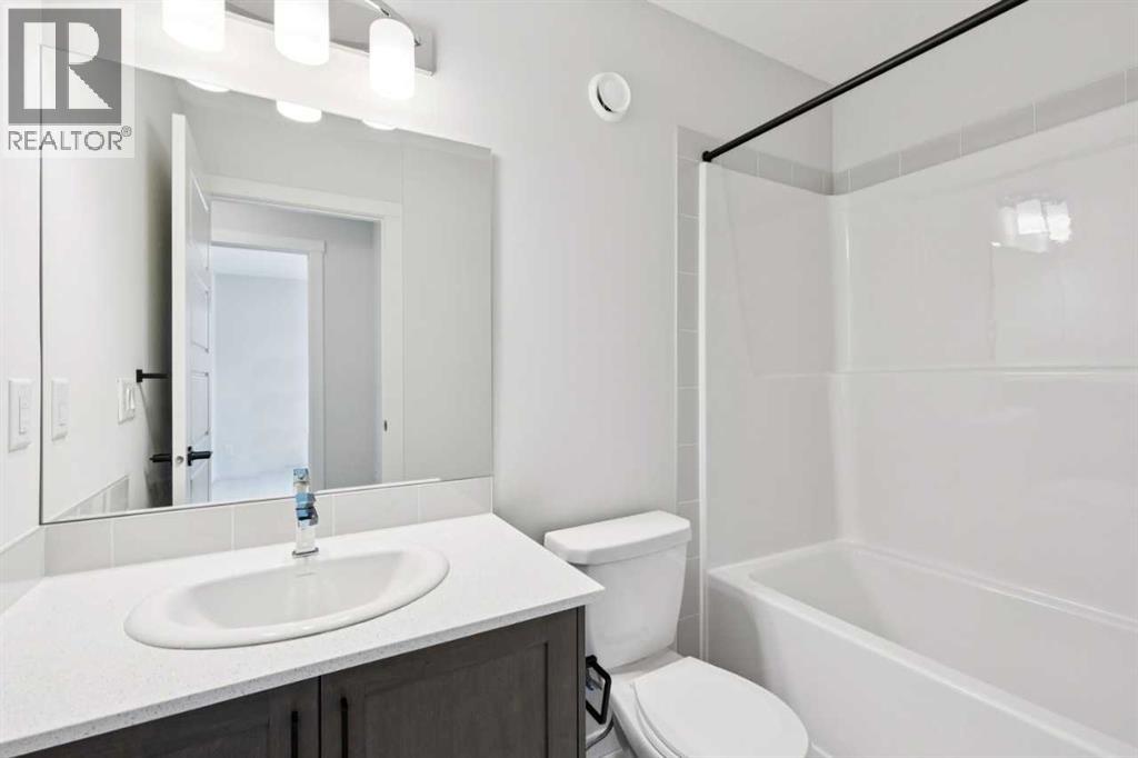 215, 40 Livingston Parade Ne, Calgary, Alberta  T4B 3P6 - Photo 24 - A2275982