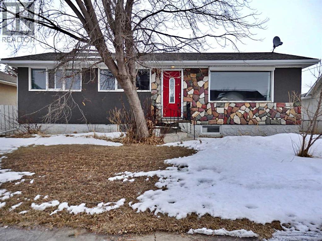 4704 48b Avenue, Vermilion, Alberta  T9X 1R8 - Photo 1 - A2292976