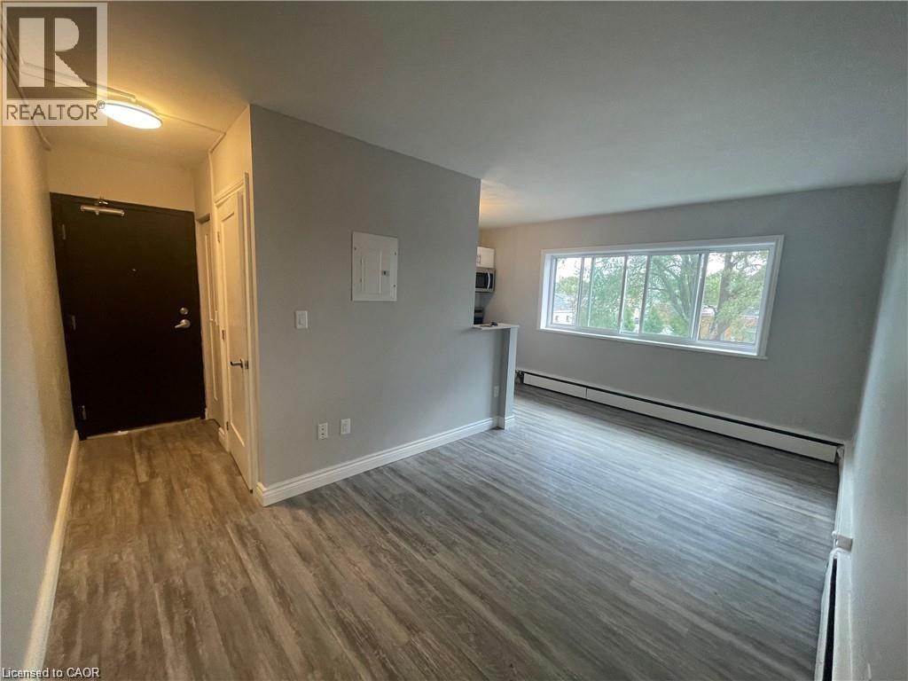 385 Melvin Avenue Unit# 102, Hamilton, Ontario  L8H 2K6 - Photo 5 - 40812864