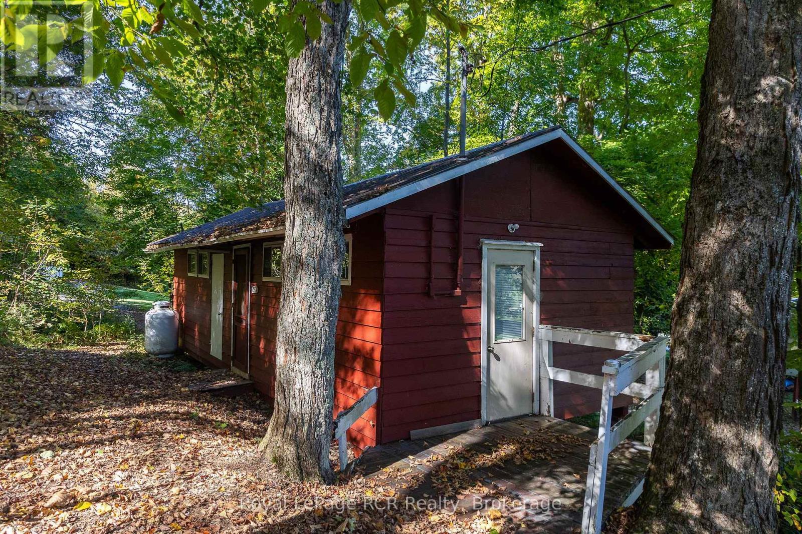 452 Bruce Rd. 11, Saugeen Shores, Ontario  N0G 2N0 - Photo 41 - X12445557