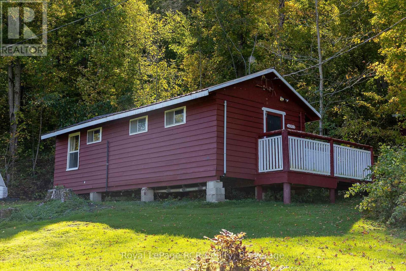 452 Bruce Rd. 11, Saugeen Shores, Ontario  N0G 2N0 - Photo 44 - X12445557