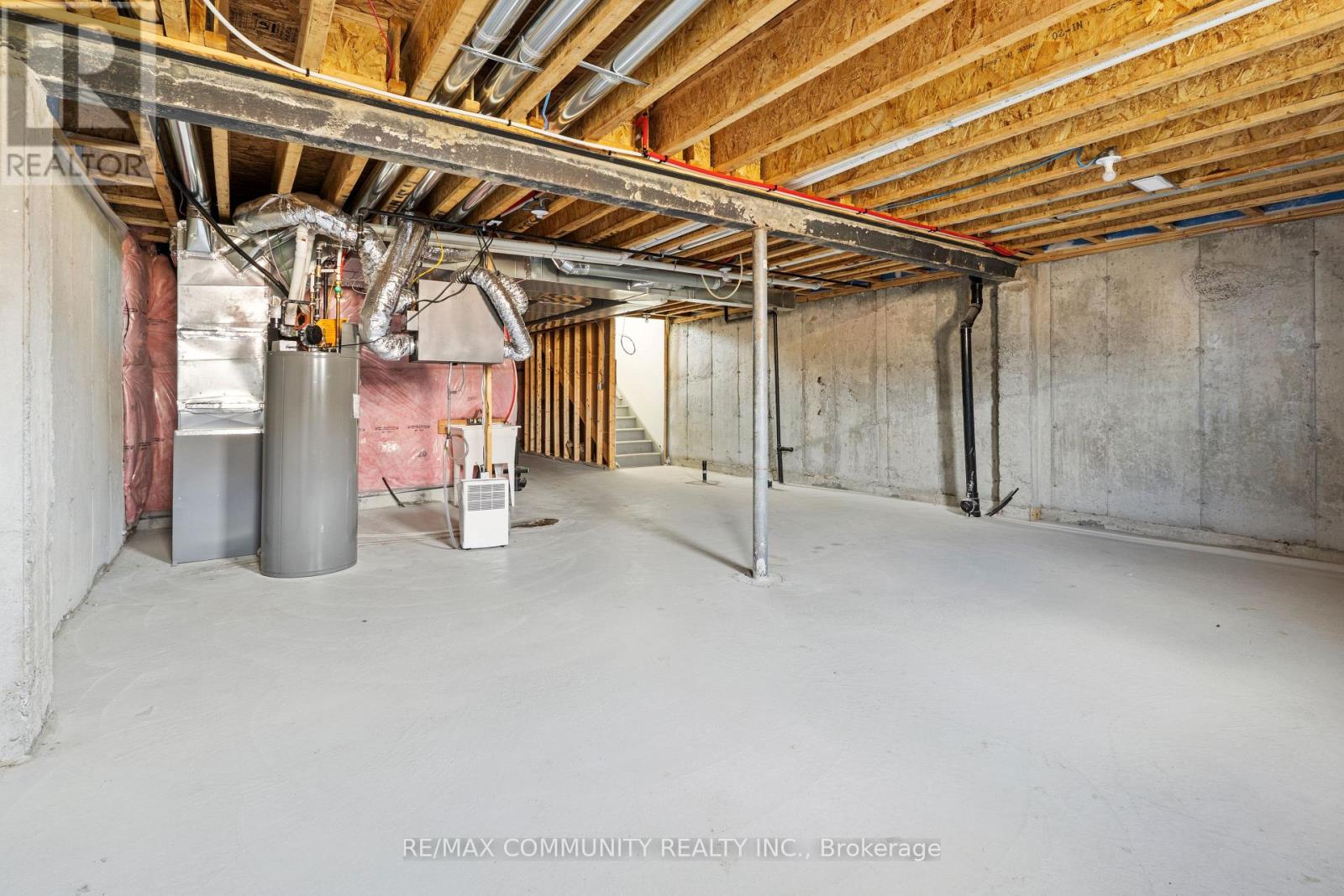 81 Armilia Place, Whitby, Ontario  L1P 0P7 - Photo 16 - E12890764