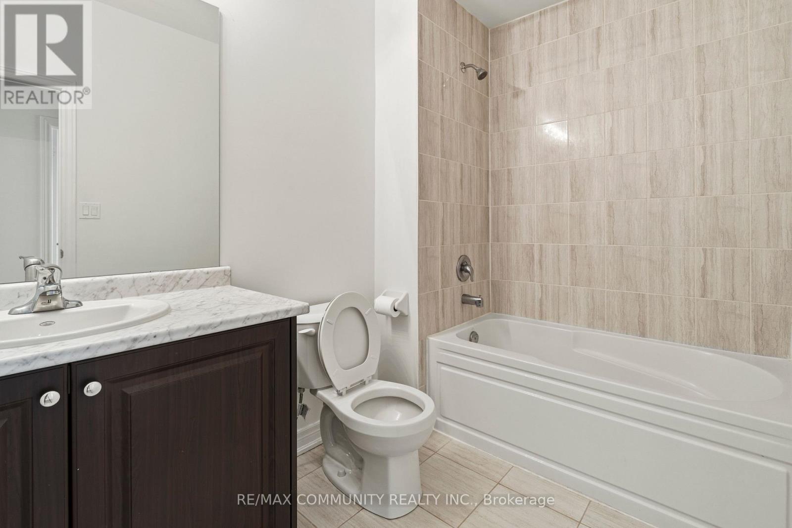 81 Armilia Place, Whitby, Ontario  L1P 0P7 - Photo 14 - E12890764