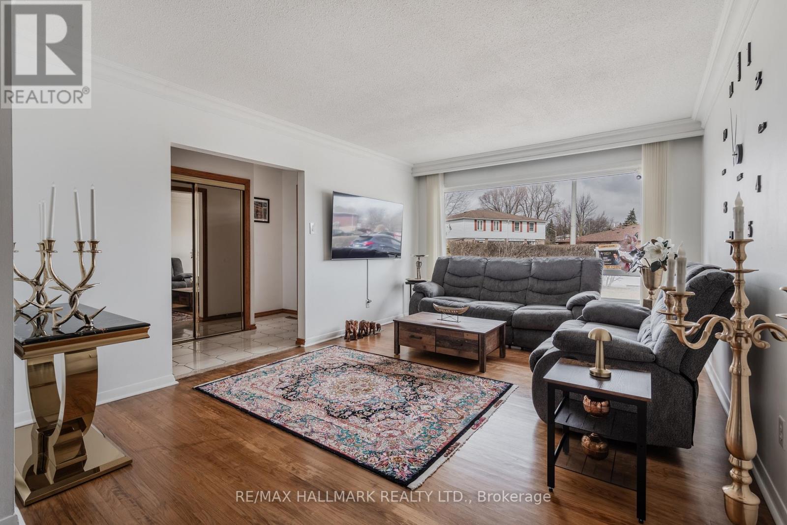 15 Dalton Place, Brampton, Ontario  L6T 1N6 - Photo 10 - W12890134