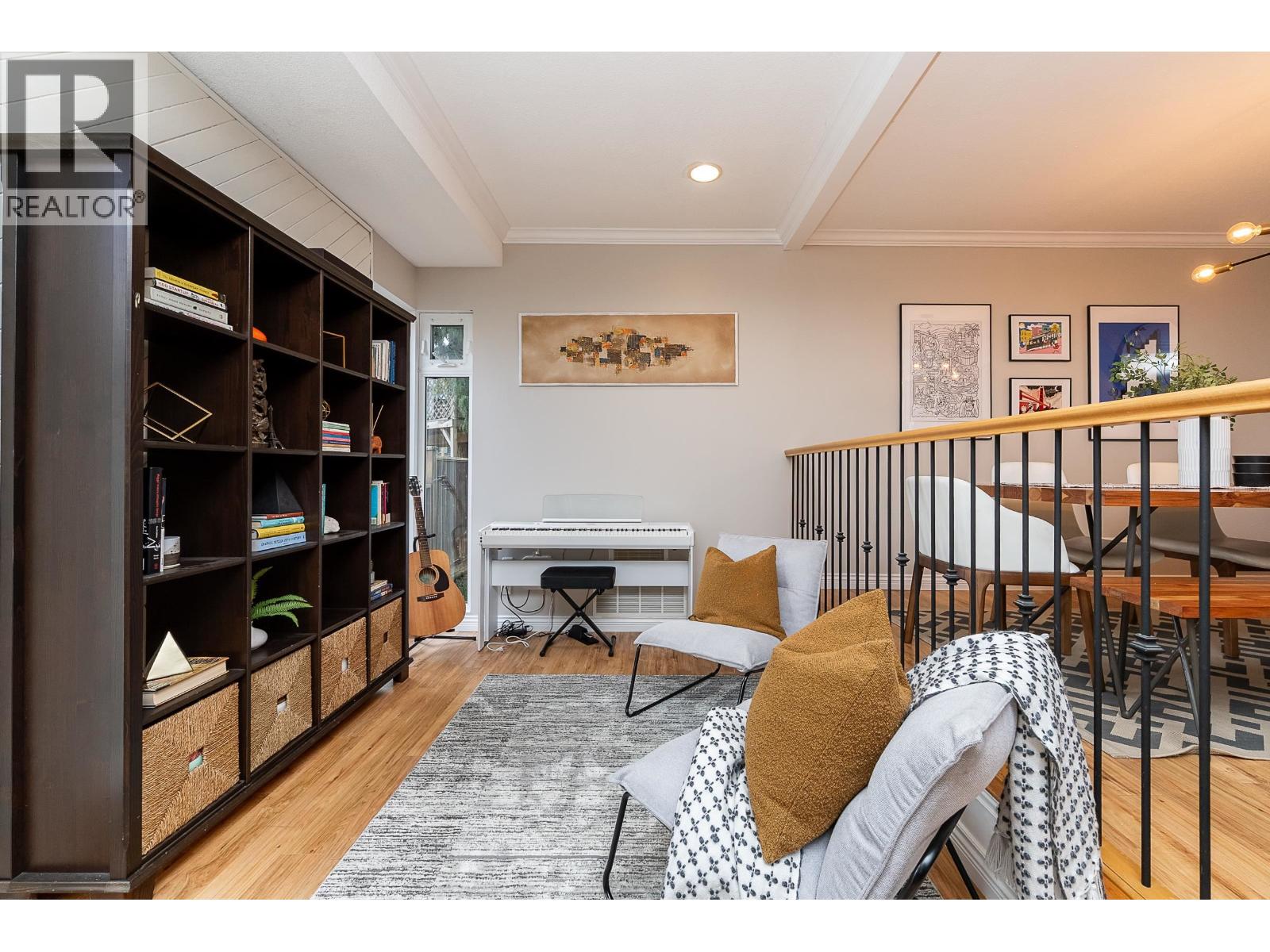 3643 Kennedy Street, Port Coquitlam, British Columbia  V3B 4Z2 - Photo 5 - R3100506