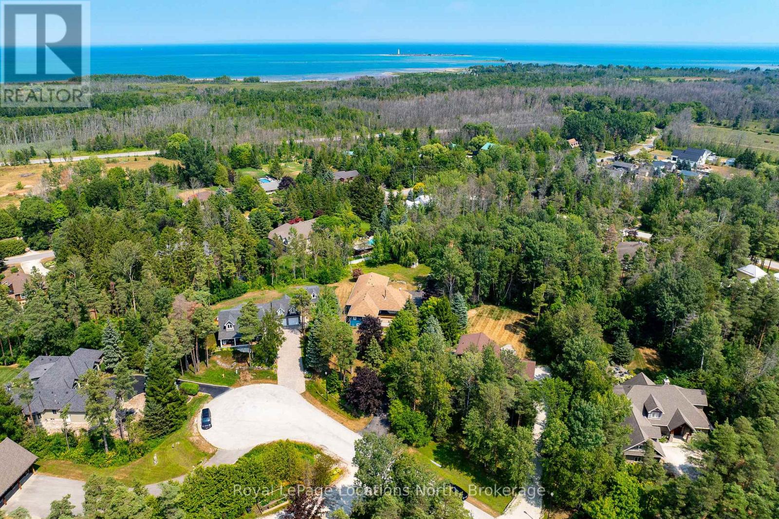 9 Georgian Court, Collingwood, Ontario  L9Y 4W5 - Photo 44 - S12891196