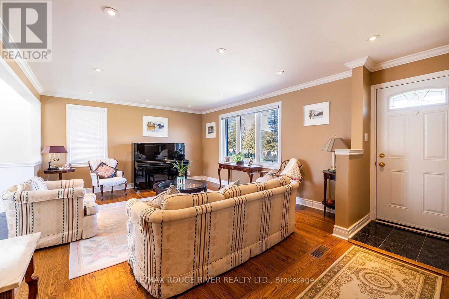 9 Granard Boulevard, Toronto (Cliffcrest), Ontario  M1M 2C9 - Photo 32 - E12891212