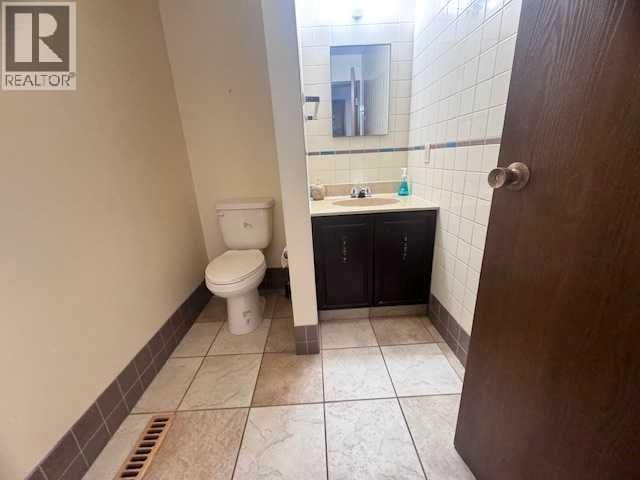 3804 56a Avenue, Lloydminster, Alberta  T9V 1Z2 - Photo 14 - A2275205