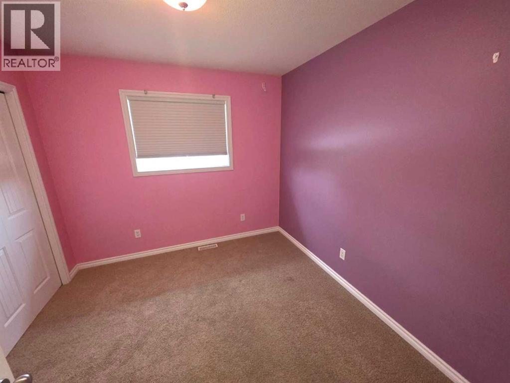 8337 103 Avenue, Peace River, Alberta  T8S 0N2 - Photo 20 - A2293106